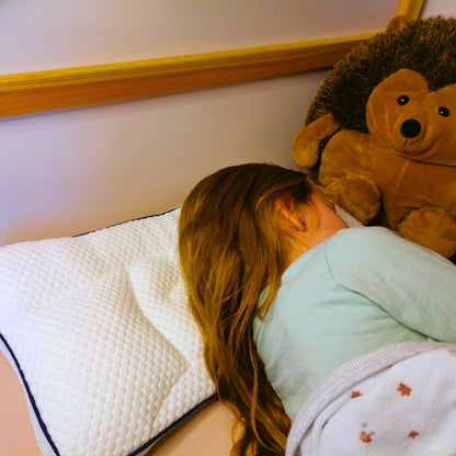 DrömNacke – Ergonomisk barnkudde för lugnare sömn